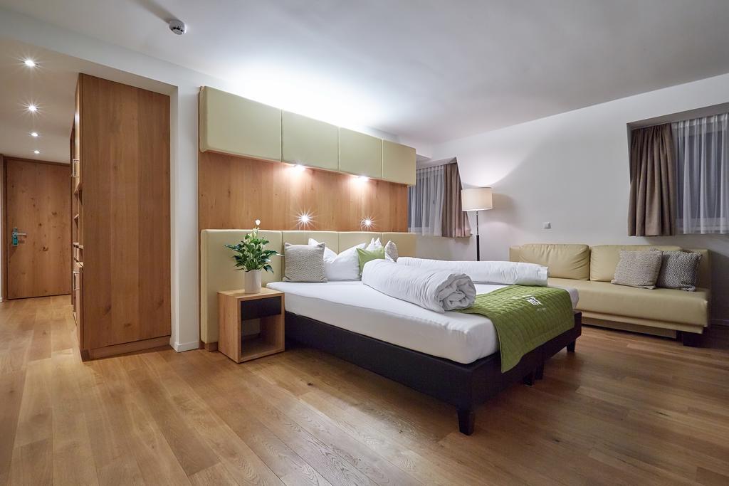 M3Hotel Sankt Anton am Arlberg Quarto foto